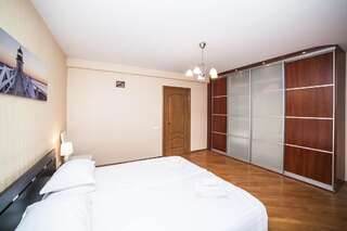 Апартаменты VGOSTI apartment COMFORT Минск Апартаменты с видом на озеро-41