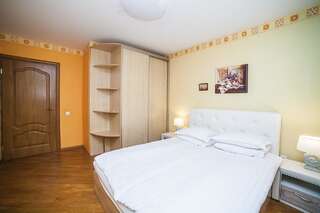Апартаменты VGOSTI apartment COMFORT Минск Апартаменты с видом на озеро-5
